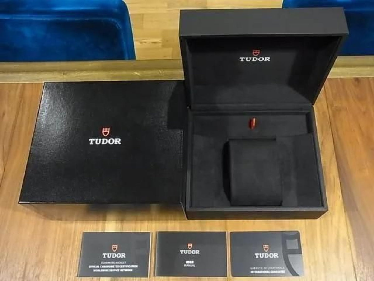 TUDOR black bay Pro rubber belt Specification 79470 '23 purchased Mens 192991137 hannari-shop