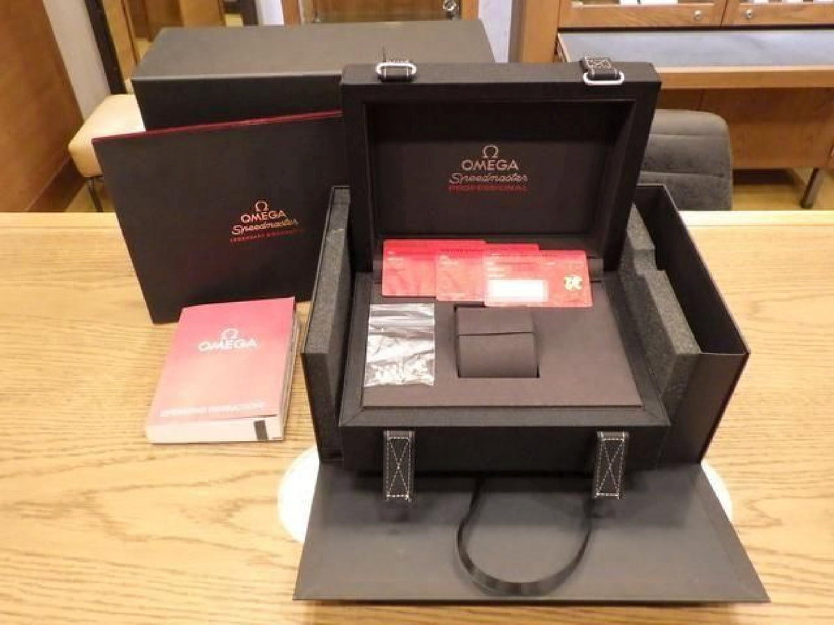 OMEGA Speedmaster moon watch Professional 42 MM white Dial 310.30.42.50.04.001 Mens 193609985 hannari-shop