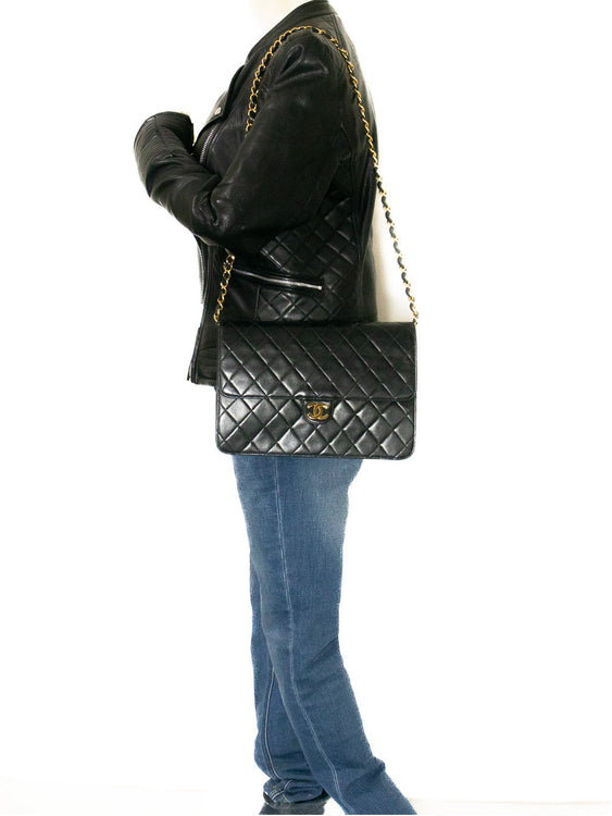 CHANEL Chain Shoulder Bag Clutch Zwart Gequilt Flap Lamsleer Tas k13 hannari-shop