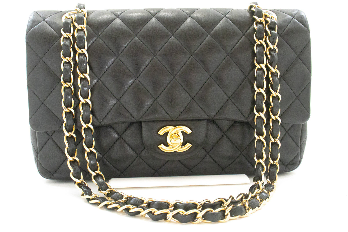 CHANEL Classic Double Flap 10" Chain Shoulder Bag Zwart lamsleer aq1 — voorkant hannari-shop