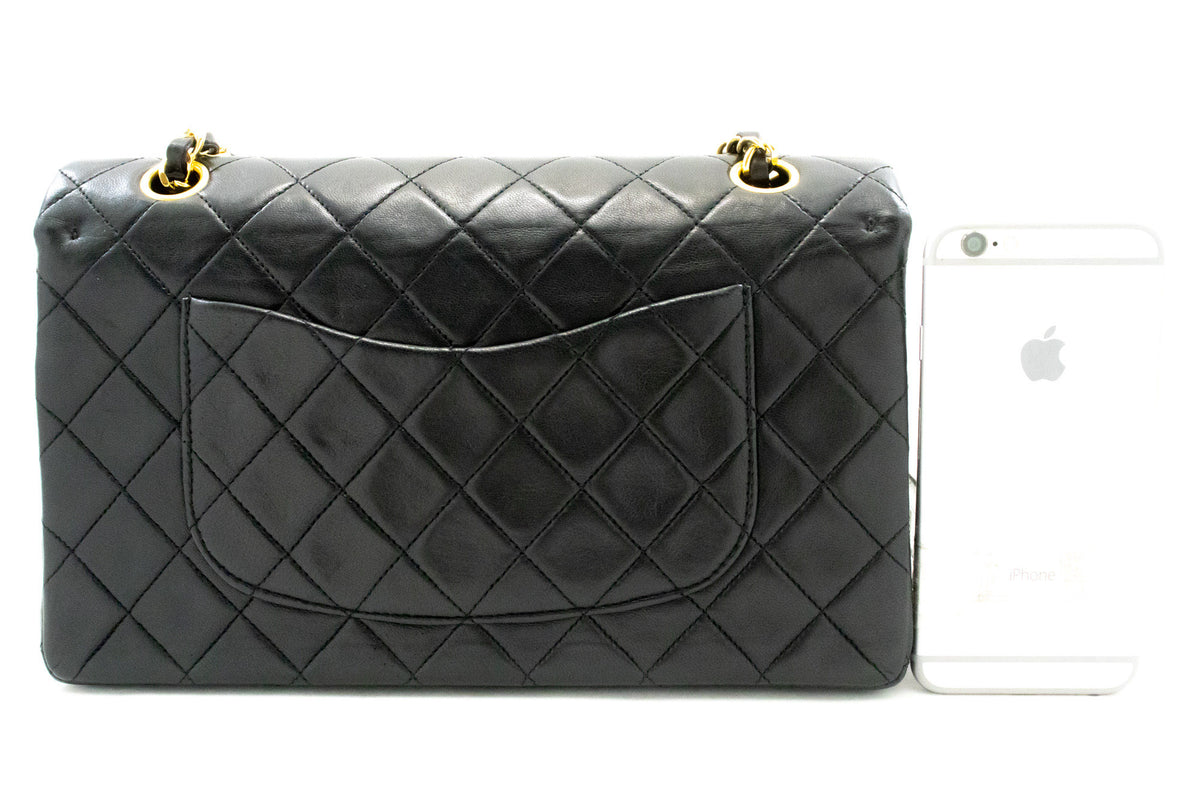 CHANEL Classic Double Flap 10" Chain Schoudertas Zwart Lamsleer ap6 — achterzijde hannari-shop