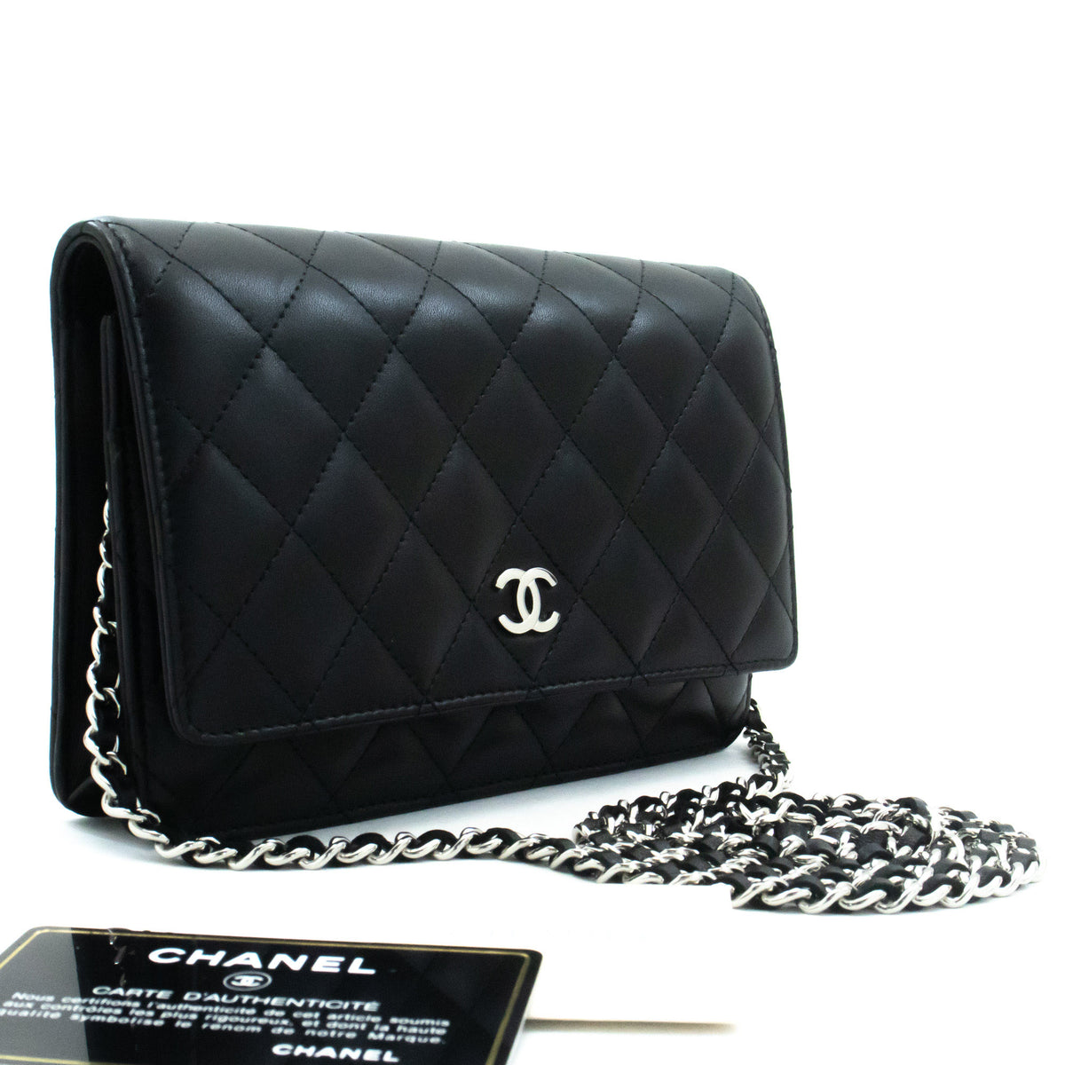 CHANEL Zwarte Classic Wallet On Chain WOC Schoudertas Lamsleer ap5 — bovenaanzicht hannari-shop