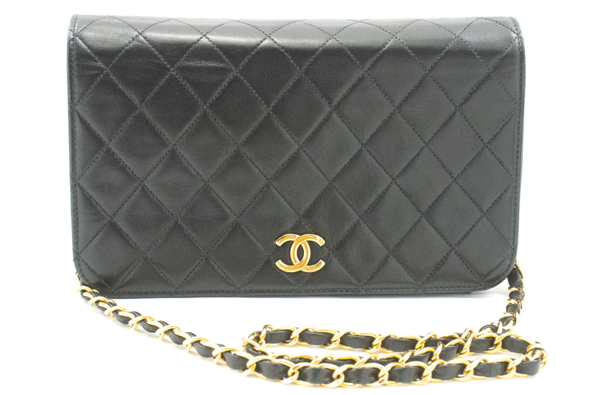 CHANEL Full Flap Chain Schoudertas Clutch Zwart Gewatteerd Lamsleer ao4 — voorkant hannari-shop