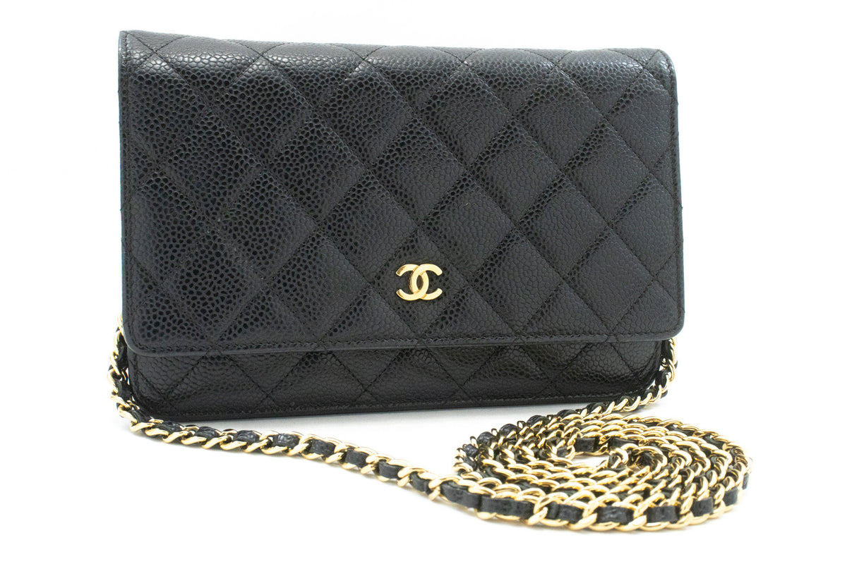 CHANEL portemonnee van generfd kalfsleer aan ketting WOC zwarte schoudertas ap1 — voorkant hannari-shop
