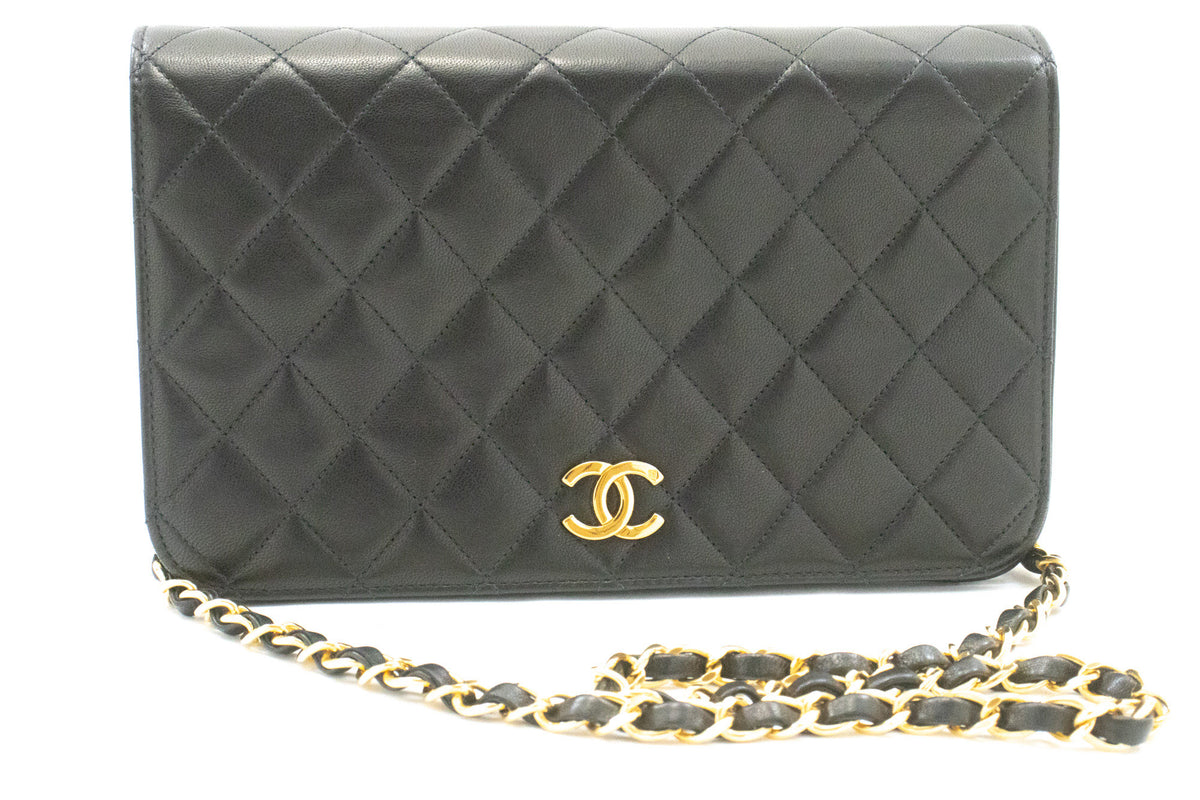 CHANEL Full Flap Chain Schoudertas Clutch Zwart Gewatteerd Lamsleer ao5 — voorkant hannari-shop