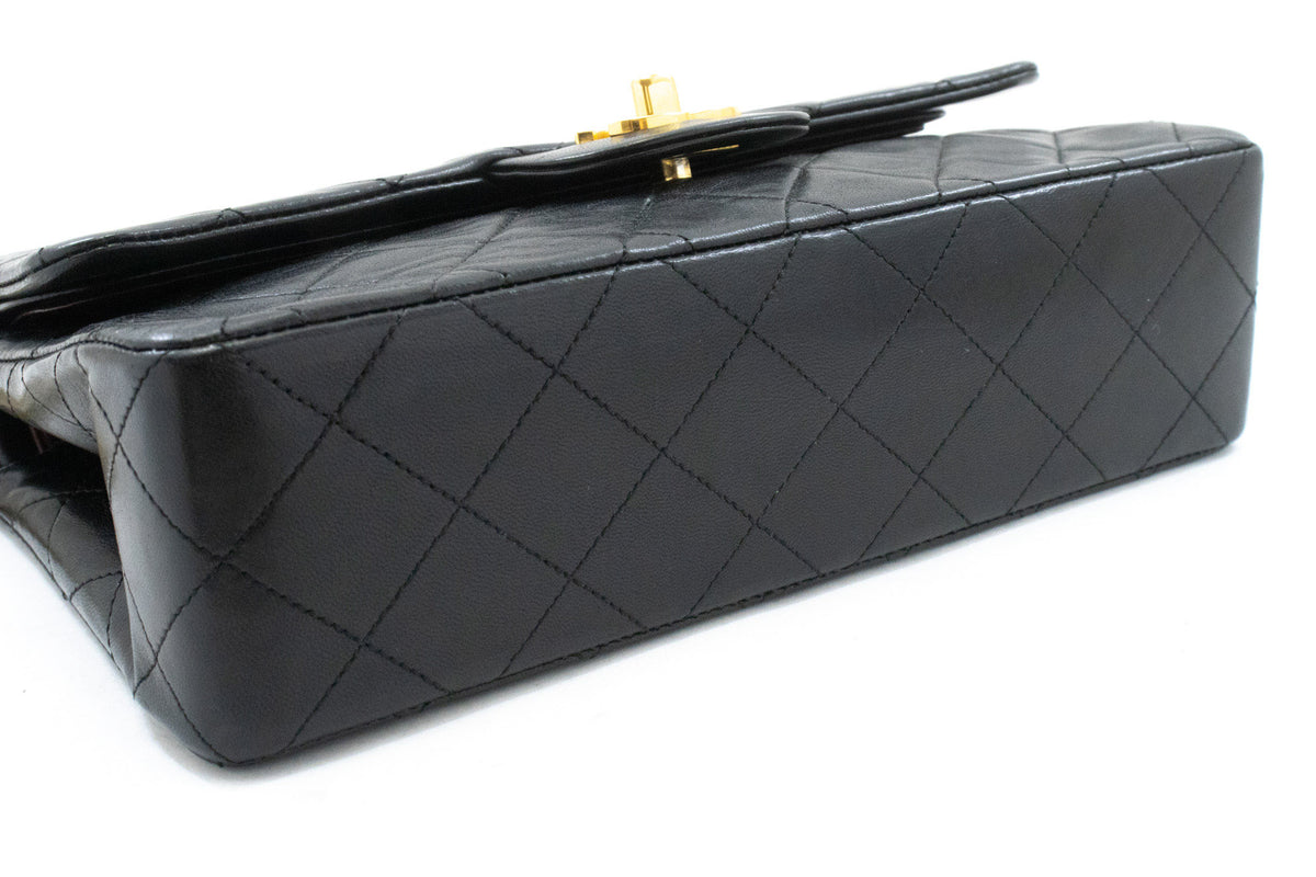 CHANEL Classic Double Flap 9" Chain Schoudertas Zwart Lamsleer ap2 — onderzijde hannari-shop