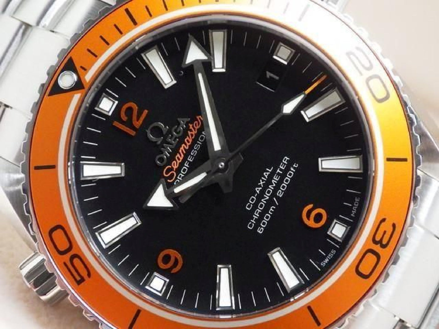 OMEGA SEA MASTER Planet Ocean 600M orange bezel 232.30.42.21.01.002 Mens 192674754 hannari-shop