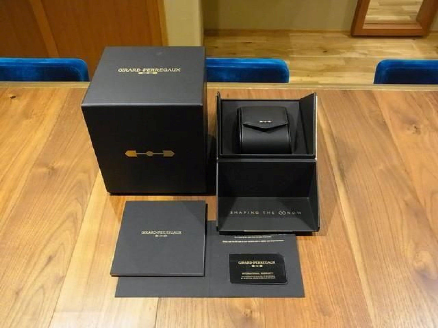 GIRARD PERREGAUX Laureato Absolute Chronograph 8Tech 81060-41-3222-1CX Heren 192788565 hannari-shop