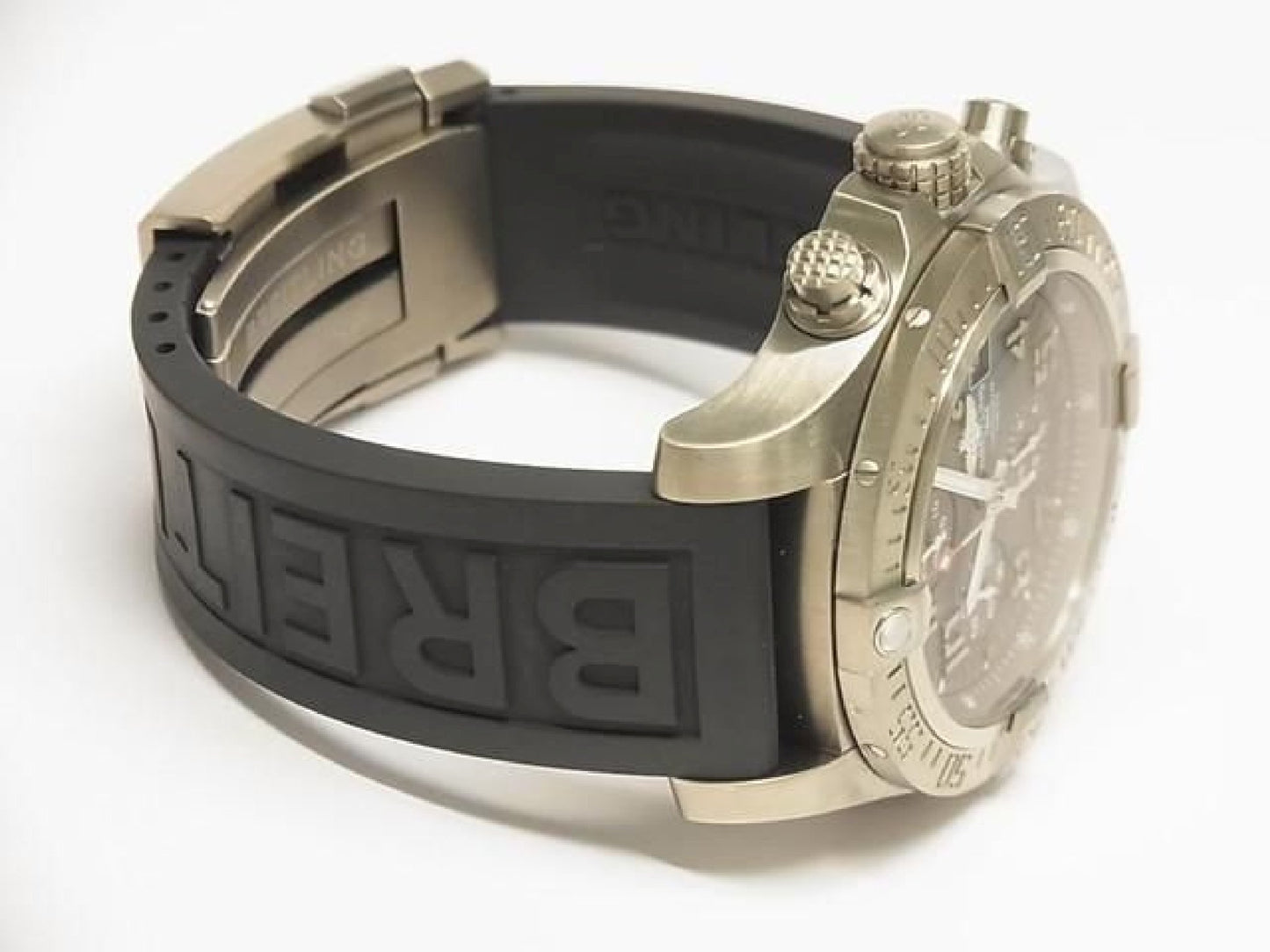 BREITLING Avenger Bandit Titanium E1338310/M534 Mens 192927454 hannari-shop