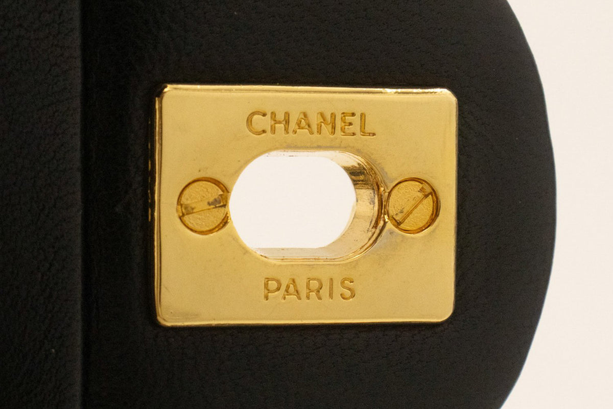 CHANEL Mini Square Small Chain Shoulder Bag Crossbody Black Purse ao3 hannari-shop
