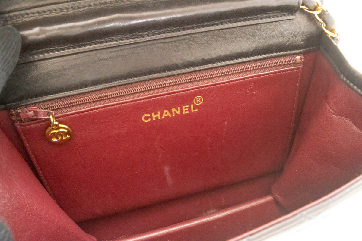 CHANEL Small Chain Shoulder Bag Clutch Black Quilted Flap Lambskin ao8 hannari-shop