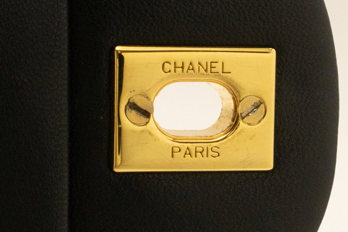 CHANEL Classic Double Flap 10" Chain Shoulder Bag Zwarte lamsvacht ao6 hannari-shop