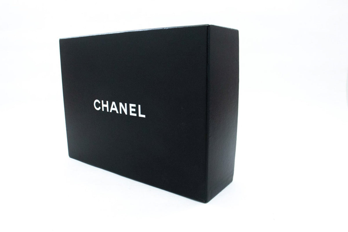 CHANEL Zwarte Classic Wallet On Chain WOC Schoudertas Lamsleer ap5 hannari-shop