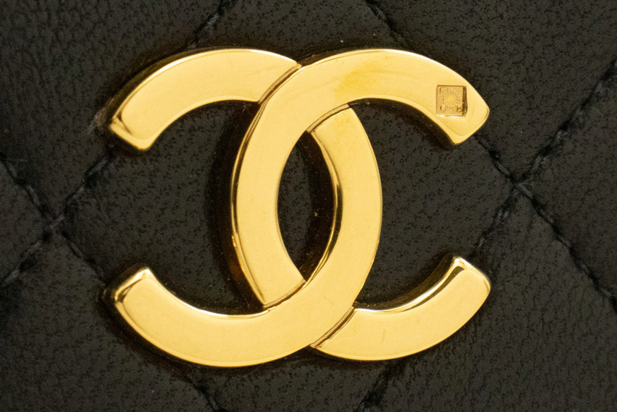 CHANEL Full Flap Chain Schoudertas Clutch Zwart Gewatteerd Lamsleer ao4 — klep geopend hannari-shop