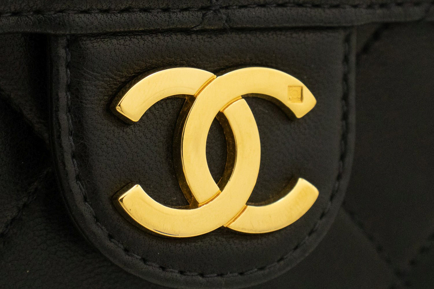 CHANEL Chain Schoudertas Clutch Zwart Gewatteerde Flap Lambskin Portemonnee k13