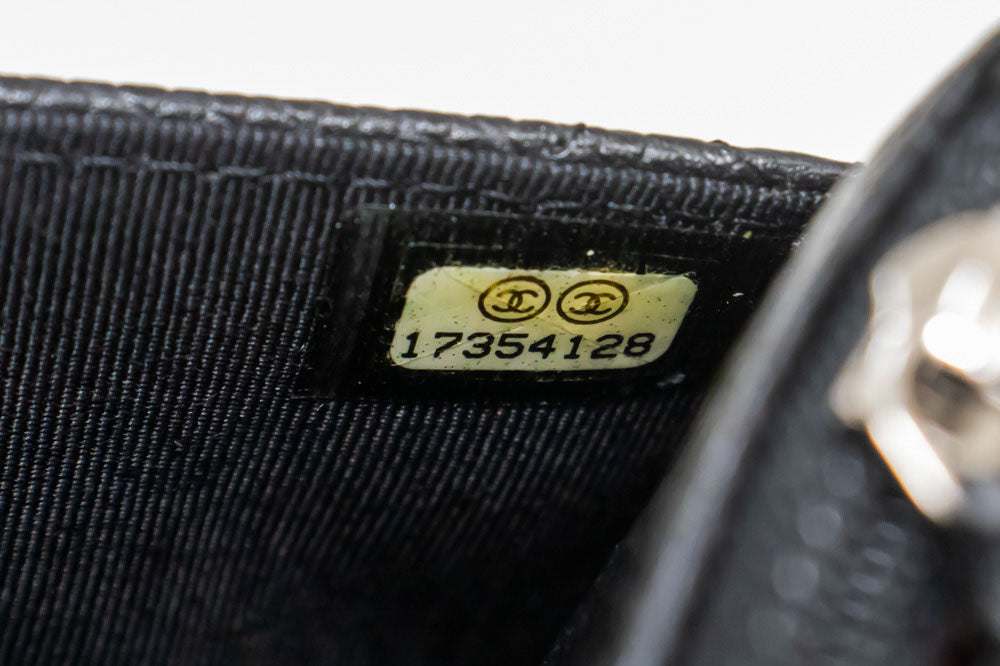 CHANEL Portemonnee Op Ketting WOC van Gegranuleerd Kalfsleer Zwarte Schoudertas p60 hannari-shop