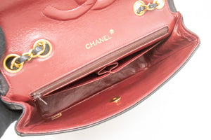 CHANEL Vintage Classic Chain Shoulder Bag Single Flap Quilted Lamb L11