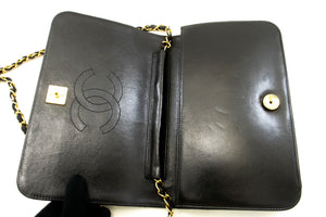 CHANEL Full Flap Chain Shoulder Bag Clutch Black Quilted Lambskin p86 hannari-shop