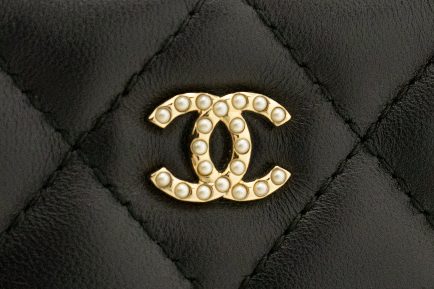 CHANEL Lambskin Pearl Wallet On Chain WOC Double Zip Chain Bag L17