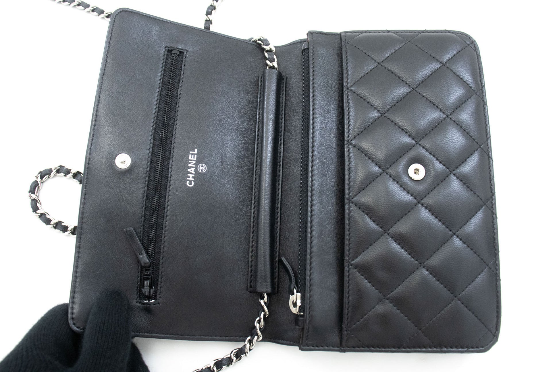 CHANEL Zwarte Classic Wallet On Chain WOC Schoudertas Lamsleer ab8 hannari-shop