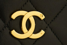 CHANEL schoudertas met ketting met volledige flap, clutch, zwart gewatteerd lamsleer L87