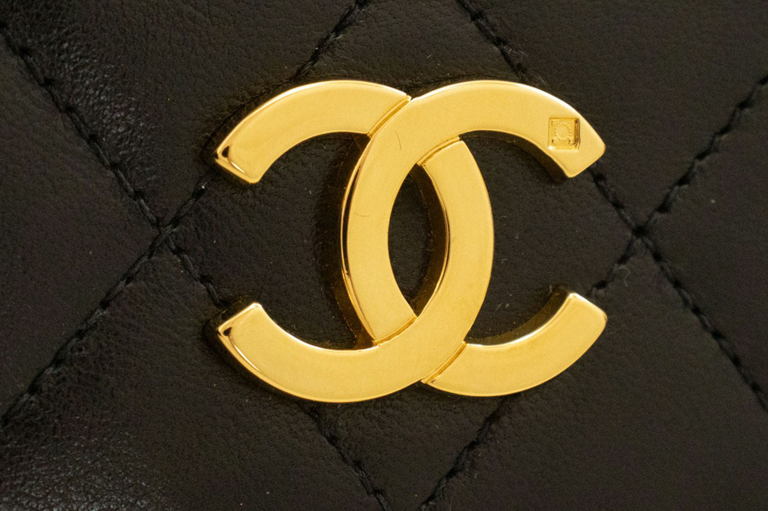 CHANEL Full Flap Chain Shoulder Bag Clutch Black Quilted Lambskin aj6 hannari-shop