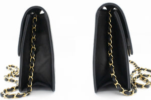 CHANEL Chain Shoulder Bag Clutch Black Quilted Flap Lambskin Purse p42 hannari-shop