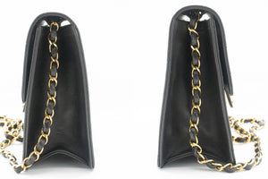 CHANEL Small Chain Shoulder Bag Clutch Black Quilted Flap Lambskin n85 hannari-shop