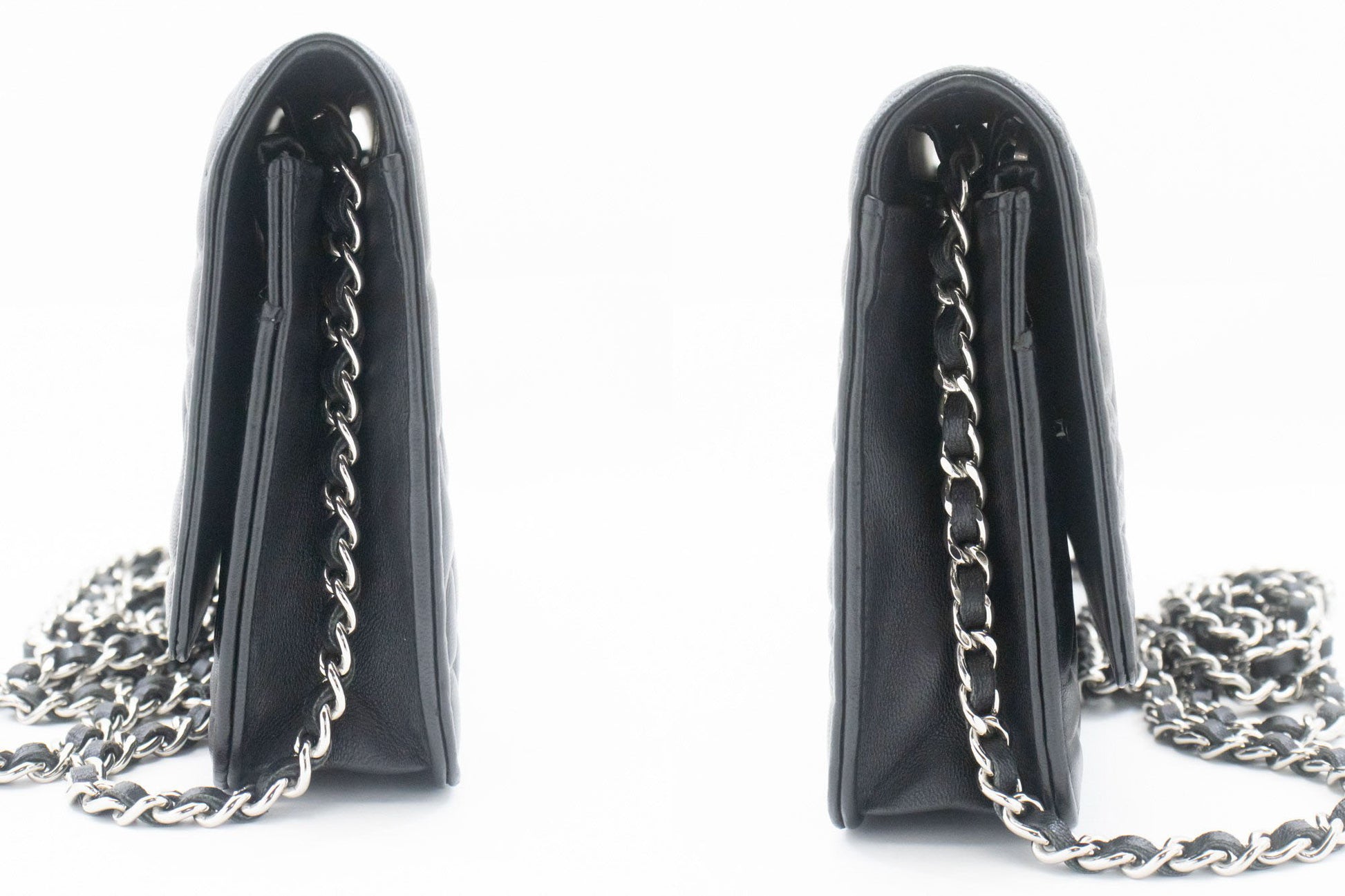 CHANEL Zwarte Camellia Gegraveerde Wallet On Chain WOC Schoudertas ab6 hannari-shop