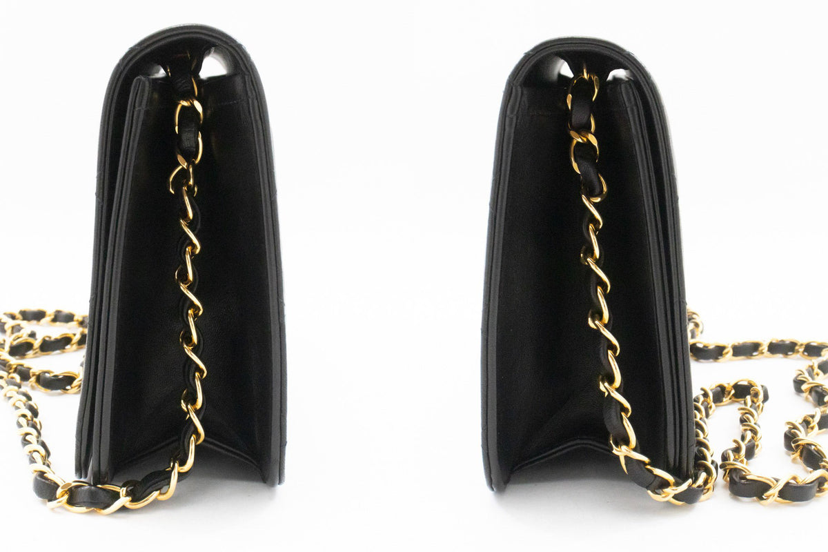 CHANEL Full Flap Chain Schoudertas Clutch Zwart Gewatteerd Lamsleer ao5 — zijkant hannari-shop
