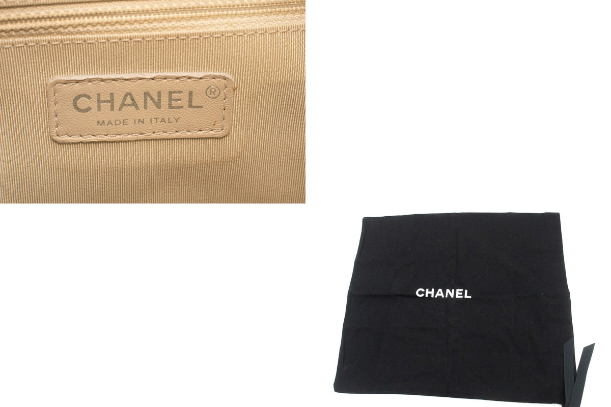 CHANEL Chain Around Shoulder Bag Crossbody Zwart kalfsleer ap9 — interieur CHANEL-logo hannari-shop