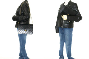 CHANEL Chain Shoulder Bag Clutch Black Quilted Flap Lambskin Purse p42 hannari-shop